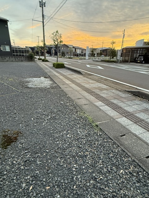 サンドーム福井・サンドーム西駅駐車場（鯖江市上鯖江２丁目1-9-5）の駐車場写真