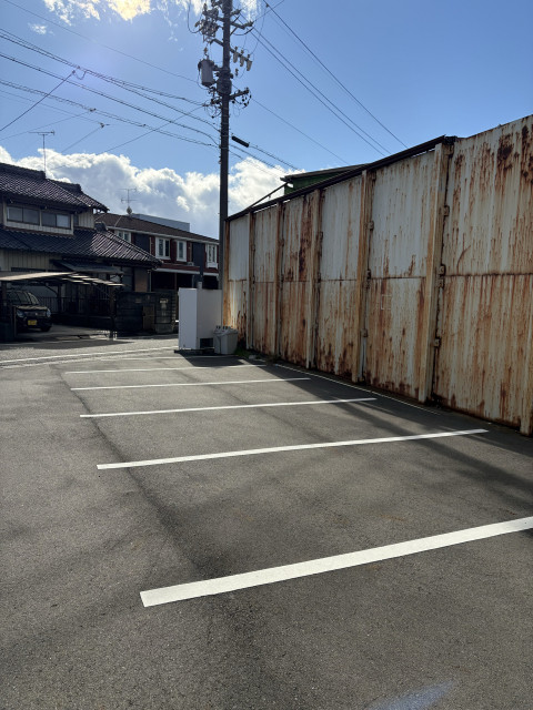 芋島3丁目6-17駐車場の駐車場写真