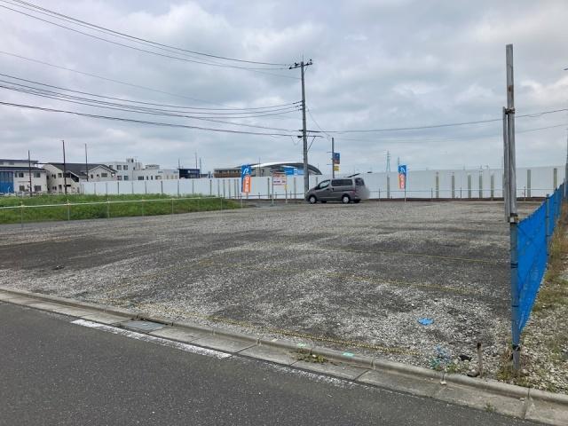 アップルパーク美園3丁目第1の駐車場写真