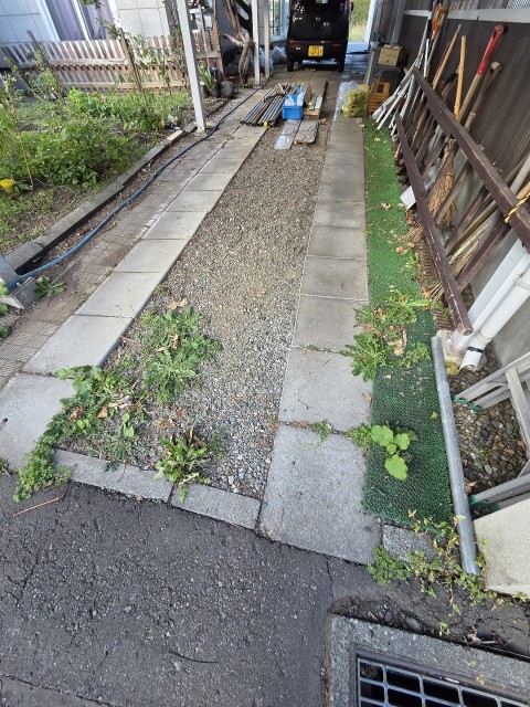 北二十七条西13丁目4-18駐車場の駐車場写真