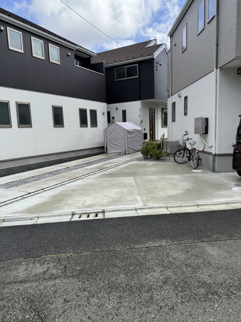 エンジョウ邸　の駐車場写真