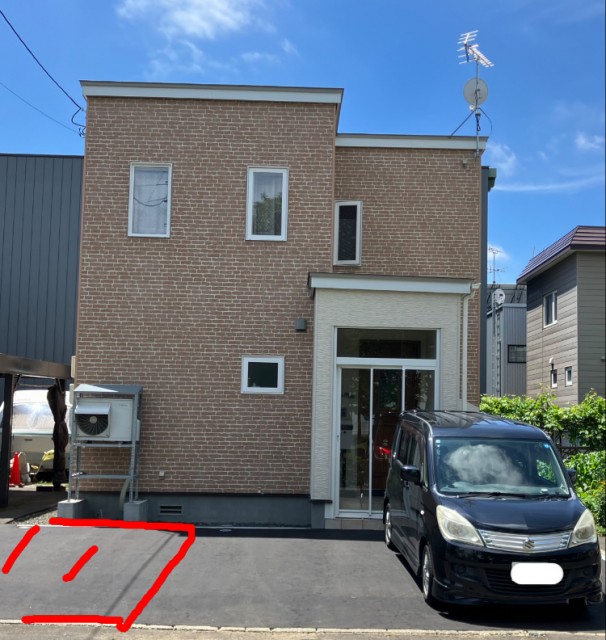 北34条東27丁目駐車場　浜野邸の駐車場写真