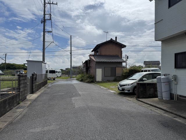 大型トラックも可能の駐車場写真