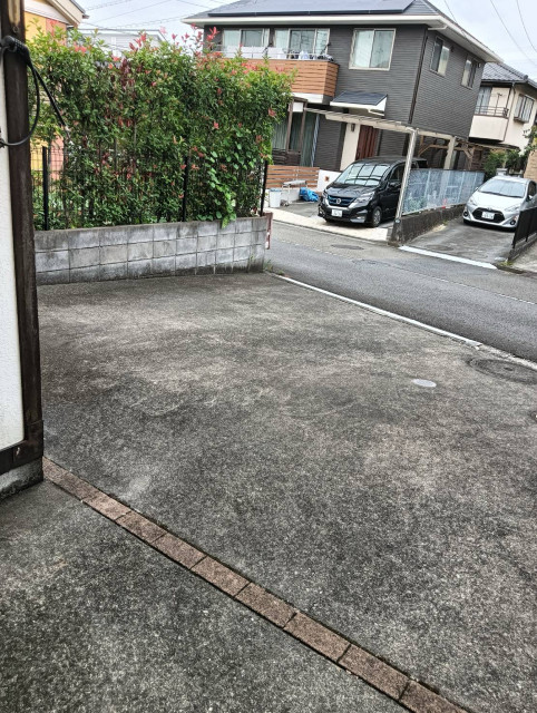 永山5丁目4-4駐車場の駐車場写真