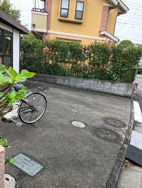 永山5丁目4-4駐車場の駐車場写真