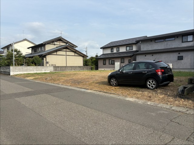 サンドーム北W駐車場の駐車場写真