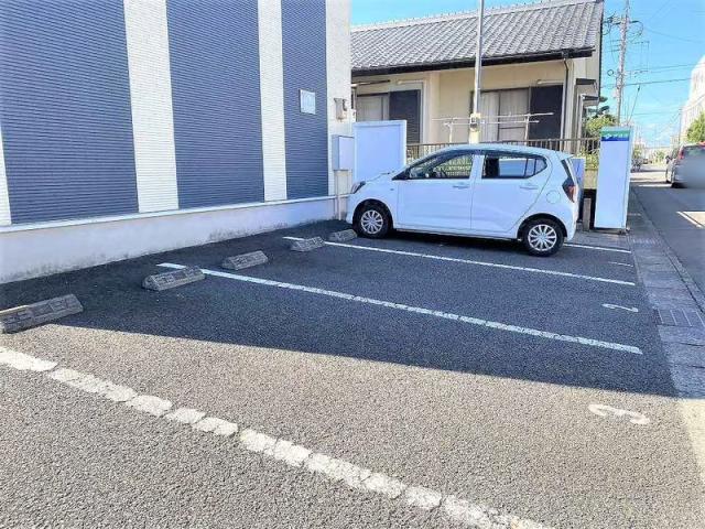 レオネクストリヴァーノーム駐車場【44306】の駐車場写真