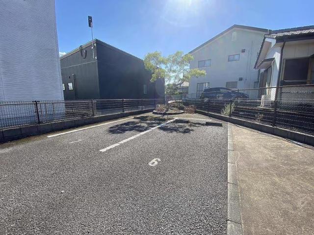 レオネクストリヴァーノーム駐車場【44306】の駐車場写真