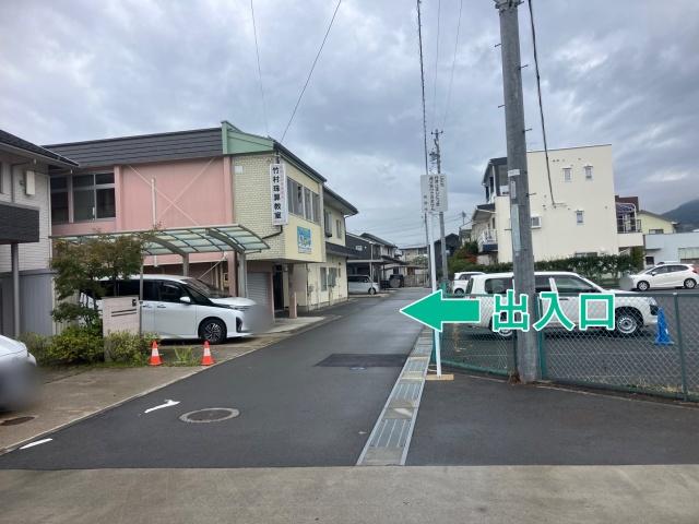 若里2丁目11-5駐車場の駐車場写真