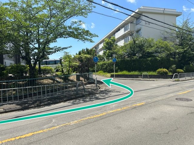 香里三井団地駐車場【15号棟付近】(0073)の駐車場写真