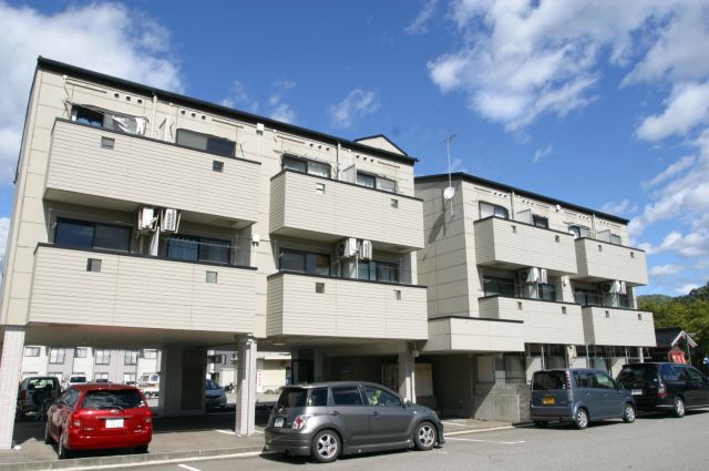 メゾン･ド･TESTONI【C520】の駐車場写真