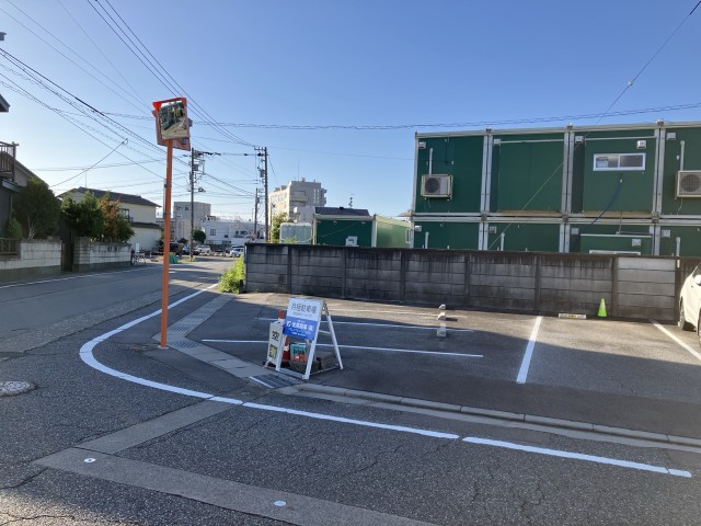 奥田新町駐車場の駐車場写真