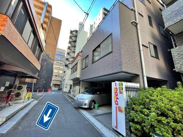 飯田橋2丁目13駐車場の駐車場写真