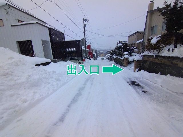 豊平区西岡2条4丁目8-19駐車場の駐車場写真