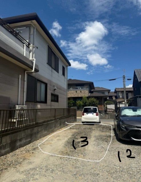 伏見２丁目駐車場　12番の駐車場写真