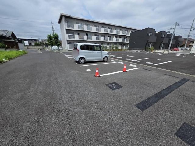 グリュックパーク浜尻の駐車場写真