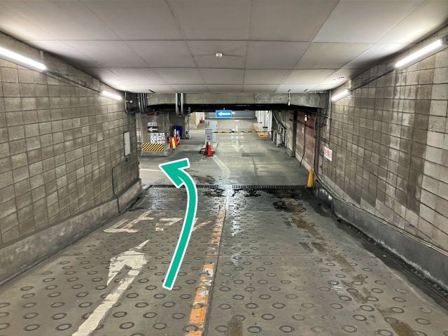 松戸ビルガレージ駐車場の駐車場写真