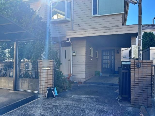 [4e2f5]中央4丁目14 門あり 個宅アキッパ駐車場の駐車場写真