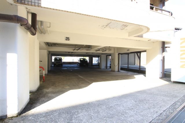 ハイデンス浅の川月極駐車場【E223】の駐車場写真