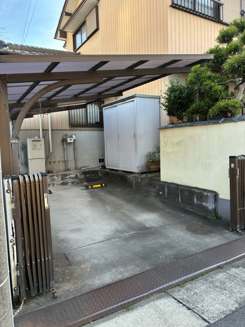 松年町3丁目42駐車場の駐車場写真