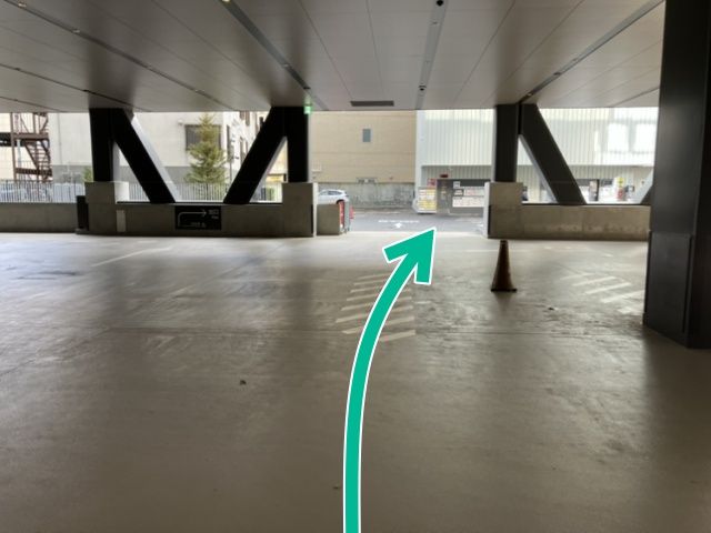 【155㎝以下】トラストパークライラックスクエア【平日 7:00～22:00】の駐車場写真