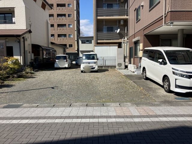 駐車場写真2