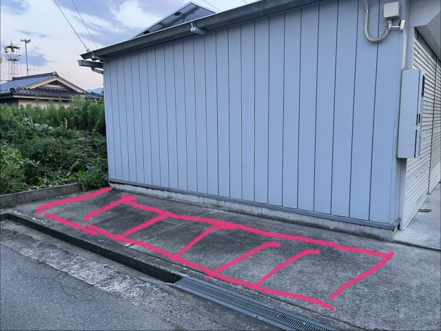 上之割112-1駐車場の駐車場写真