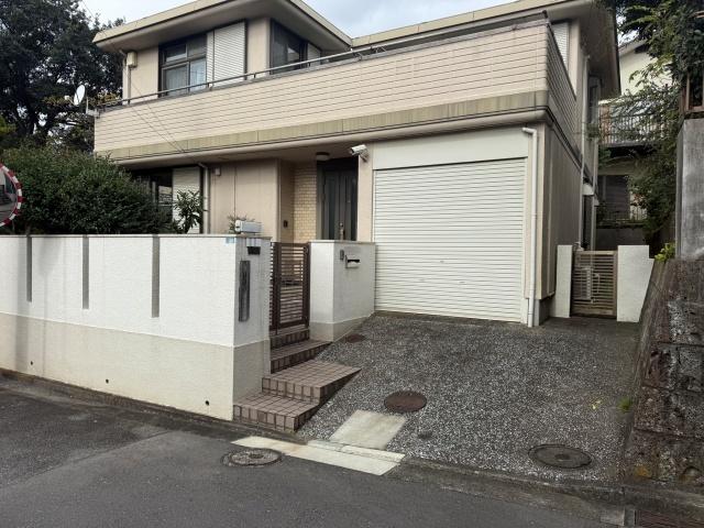 富岡東3丁目5 個人宅☆アキッパ駐車場の駐車場写真