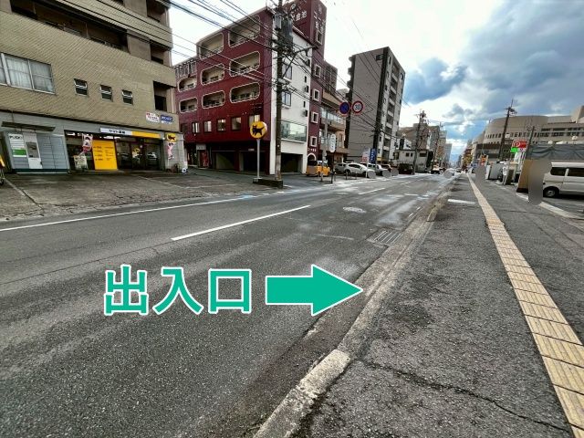 スカイコート大手町 敷地外駐車場の駐車場写真