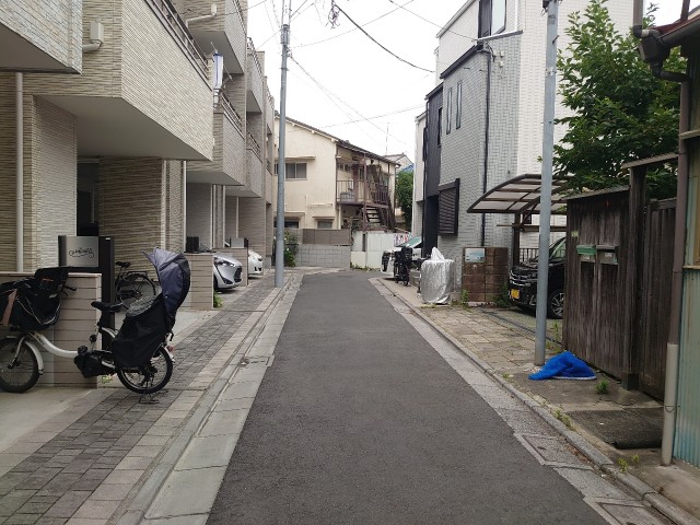 東京都足立区関原2丁目34番地10号の駐車場写真
