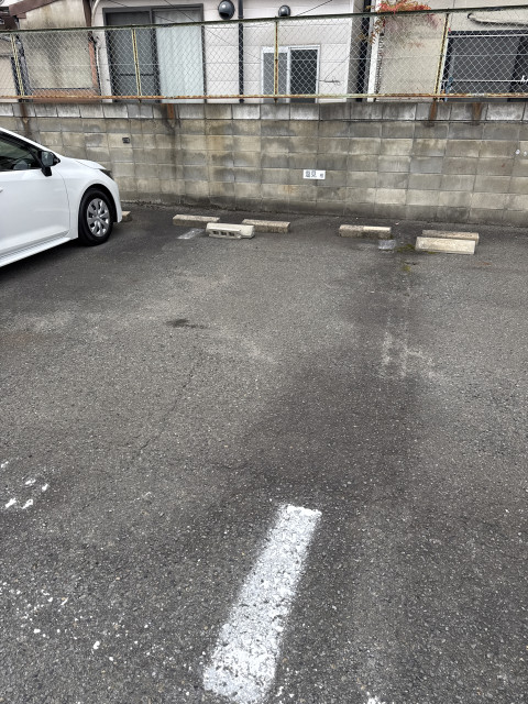 太秦乾町18-27駐車場の駐車場写真