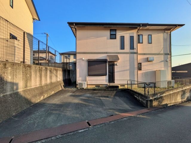 西貝塚3654-11 アキッパ駐車場の駐車場写真