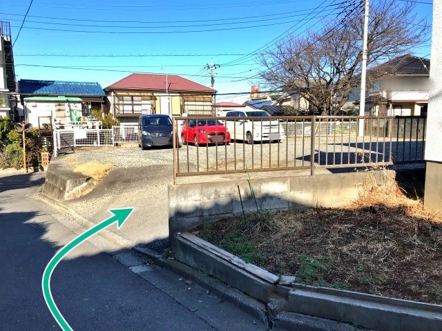駐車場周辺(反対側)②