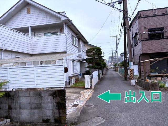 P04_和歌山ビッグホエール北駐車場から徒歩1分駐車場（右側スペース）の駐車場写真