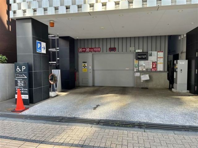 からくさホテル札幌【営業時間：10:00～20:00】の駐車場写真