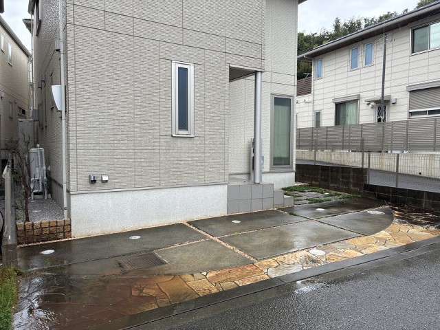 愛甲2丁目9-15駐車場の駐車場写真