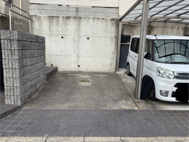 松井町299-2駐車場の駐車場写真