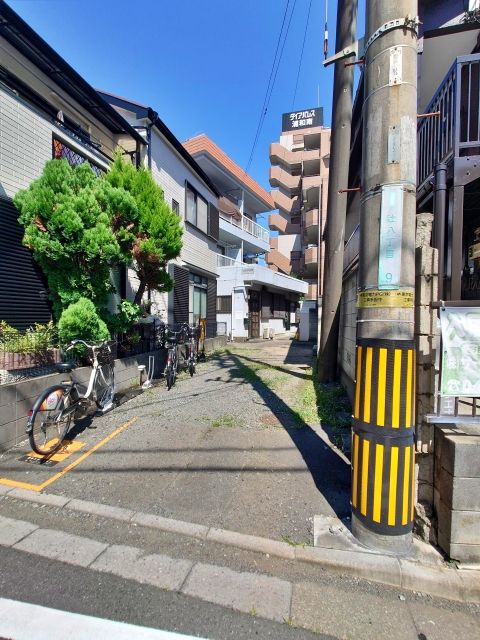 ウィステリア北戸田駐車場の駐車場写真