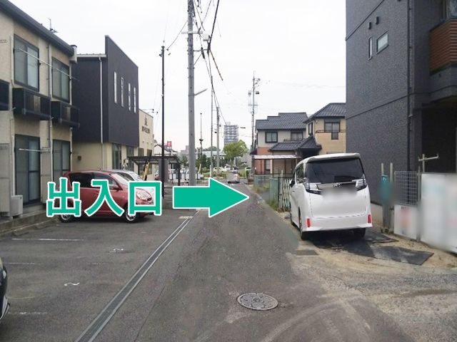 八幡町3丁目ガレージ【イベント】の駐車場写真