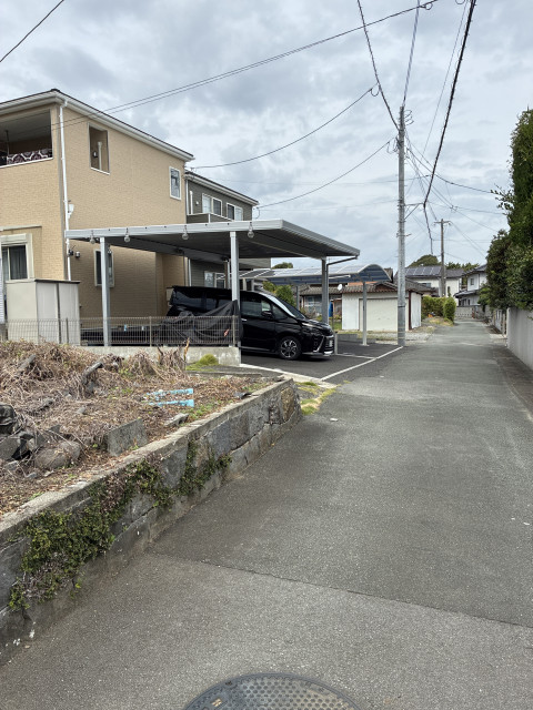 川尻3丁目13-27駐車場の駐車場写真
