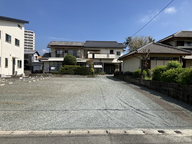 HRTパーキングの駐車場写真