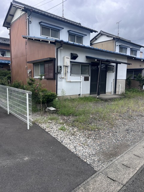 下土居1丁目8-16駐車場の駐車場写真