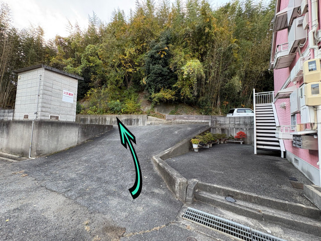 ルシェール名来駐車場の駐車場写真