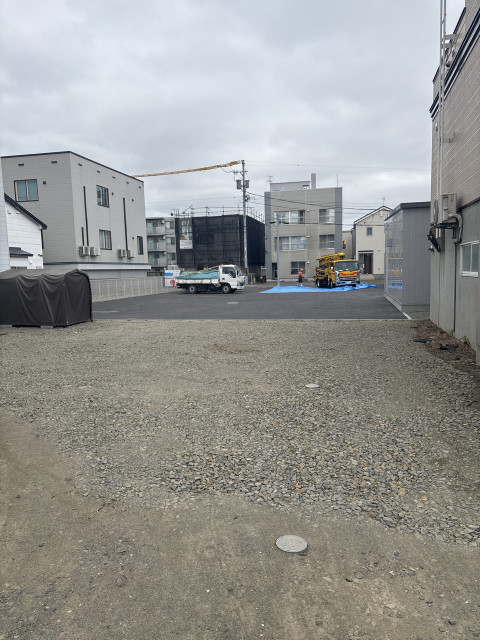 菊水8条2丁目2-28駐車場の駐車場写真