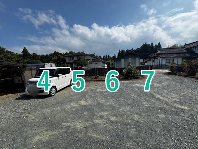 御代志1152駐車場の駐車場写真