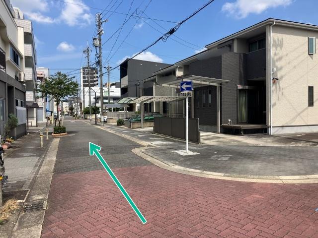 [57326]内山2丁目11-14 個宅駐車場の駐車場写真