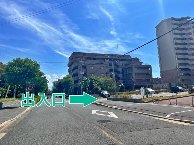 堺新金岡2丁3番 団地駐車場(3号棟付近)の駐車場写真
