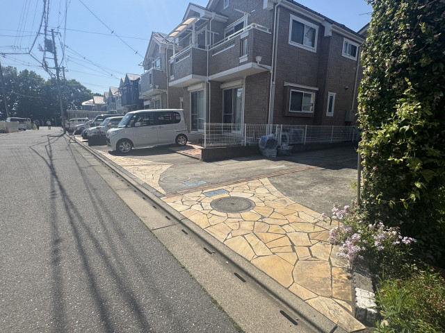 ハートフルタウン福生駐車場の駐車場写真