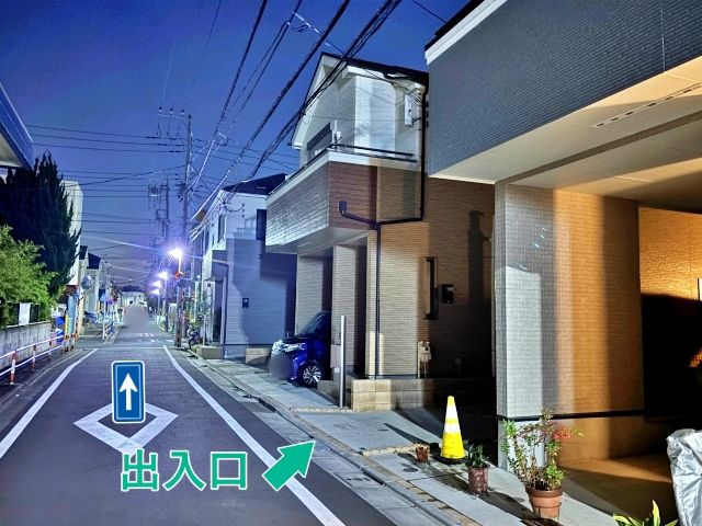 [57f91]本木東町13 個宅アキッパ駐車場の駐車場写真