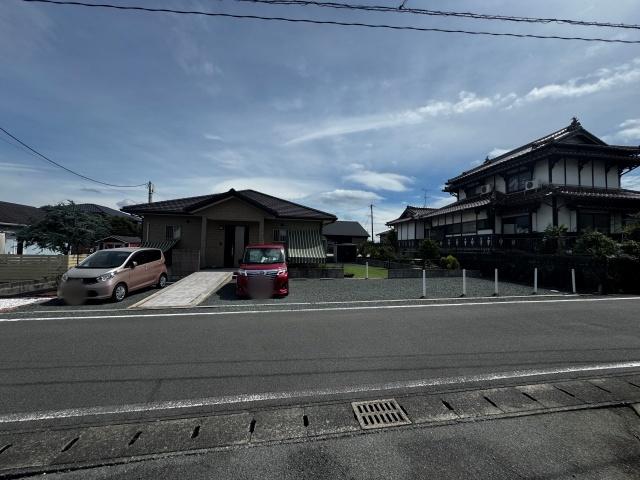 御代志1656-168駐車場の駐車場写真